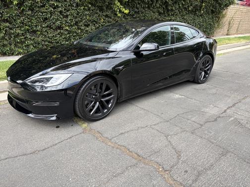 Black 2022 Tesla Model S Long Range