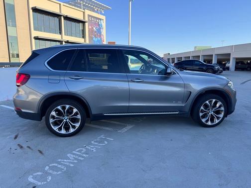 Gray 2017 BMW X5 sDrive35i