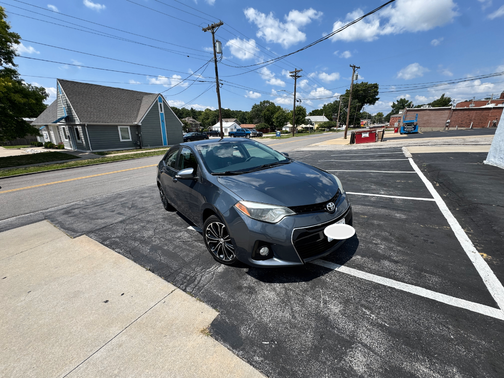 Gray 2015 Toyota Corolla S Plus