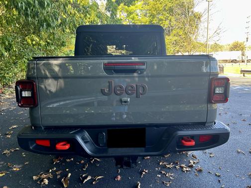 2023 Jeep Gladiator Mojave