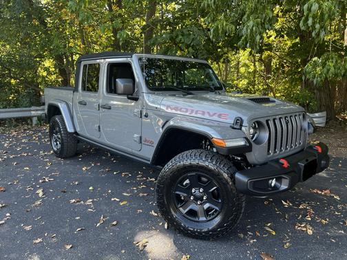 2023 Jeep Gladiator Mojave