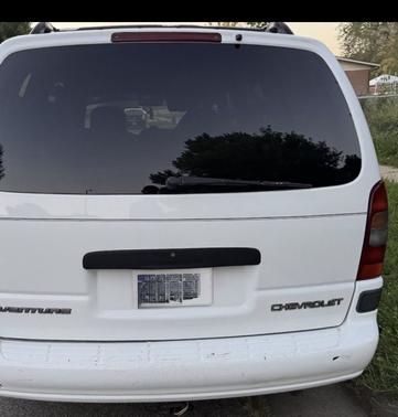 White 1999 Chevrolet Venture Base