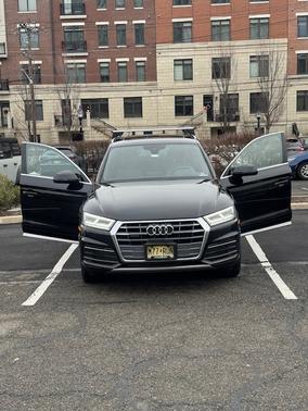 2019 Audi Q5 2.0T Premium Plus