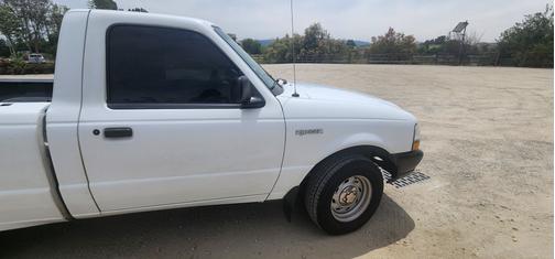 2000 Ford Ranger XL