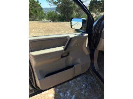 2008 Nissan Titan SE