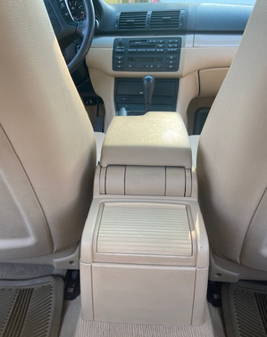 1999 BMW 323 i
