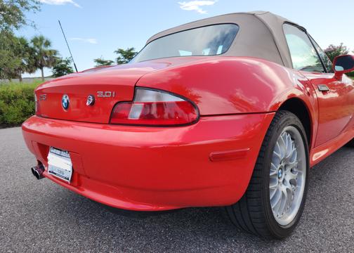 2001 BMW Z3 3.0i Roadster