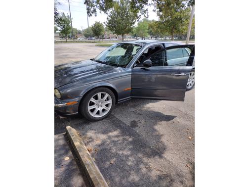 Gray 2004 Jaguar XJ8 Base