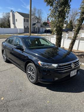 Black 2020 Volkswagen Jetta 1.4T SE
