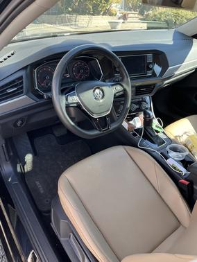 Black 2020 Volkswagen Jetta 1.4T SE