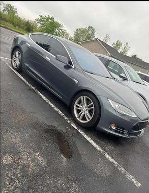 Gray 2013 Tesla Model S Base