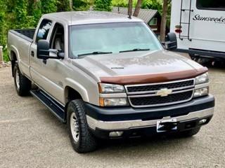 Silver 2006 Chevrolet Silverado 3500 LT Crew Cab