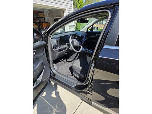 2025 Kia Sportage Hybrid LX