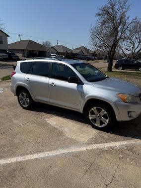2010 Toyota RAV4 Sport
