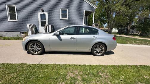 Silver 2007 INFINITI G35 Journey