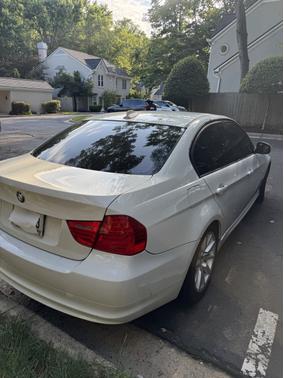 2011 BMW 328 i
