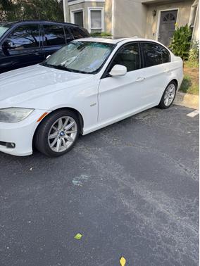 2011 BMW 328 i