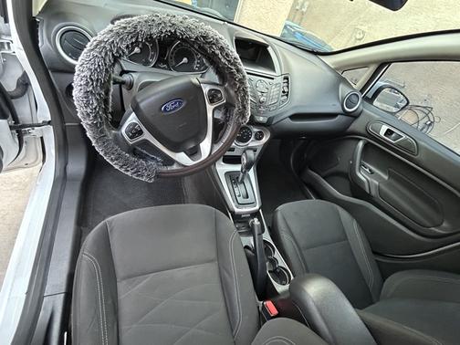 2016 Ford Fiesta SE
