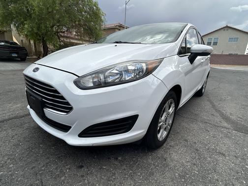 2016 Ford Fiesta SE