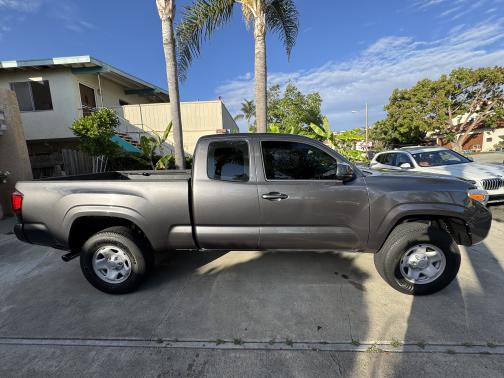 2018 Toyota Tacoma SR