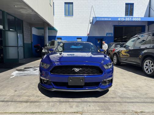 2015 Ford Mustang EcoBoost Premium
