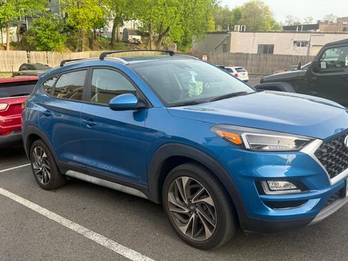 2020 Hyundai TUCSON Sport