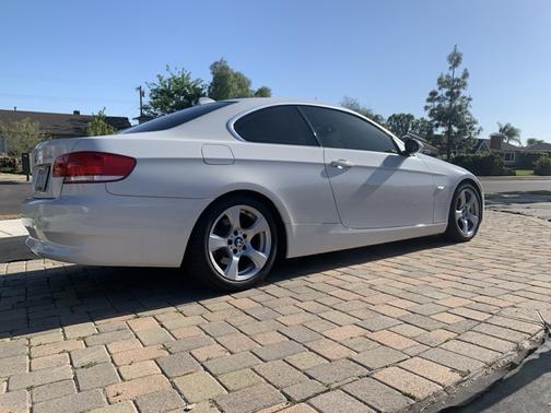 2009 BMW 328 i