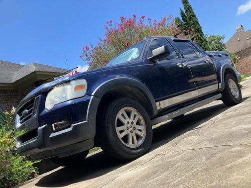 Blue 2007 Ford Explorer Sport Trac XLT