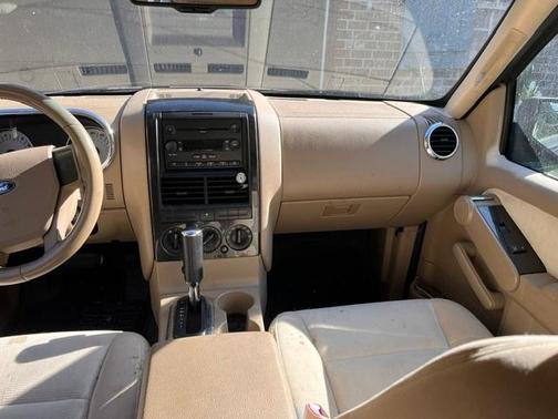 Blue 2007 Ford Explorer Sport Trac XLT