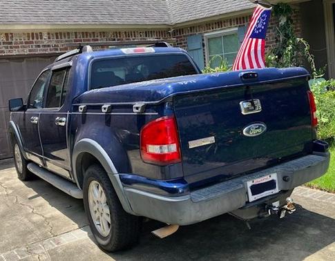 Blue 2007 Ford Explorer Sport Trac XLT