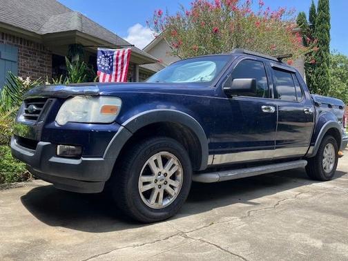 Blue 2007 Ford Explorer Sport Trac XLT
