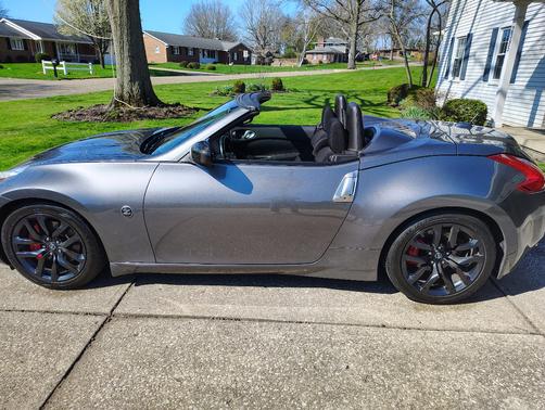 2016 Nissan 370Z Base