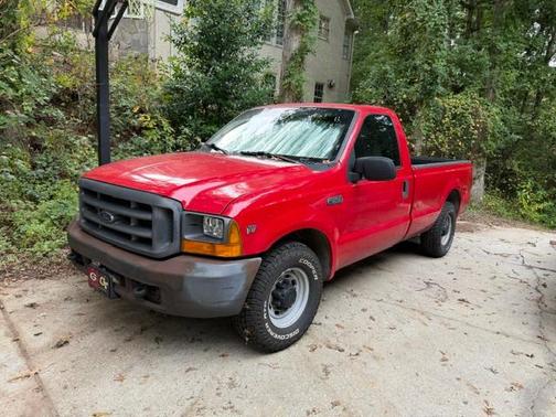 Red 1999 Ford F-250 XL Super Duty