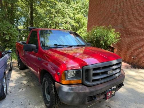Red 1999 Ford F-250 XL Super Duty