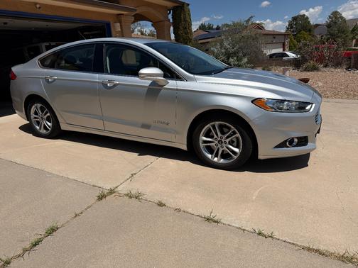 Silver 2016 Ford Fusion Hybrid Titanium