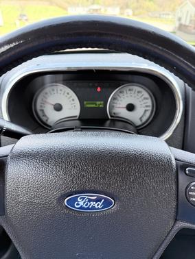 Black 2008 Ford Explorer Sport Trac XLT