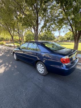 Blue 2006 Toyota Camry LE