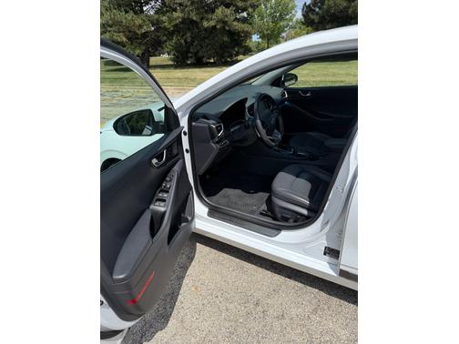 2019 Hyundai IONIQ Hybrid Limited