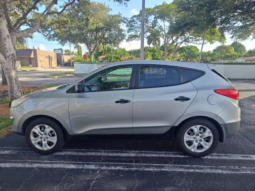 2013 Hyundai TUCSON GL