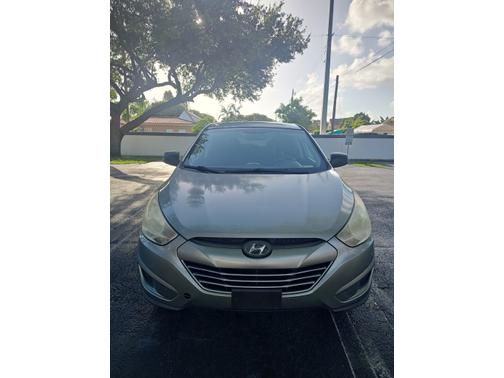 2013 Hyundai TUCSON GL