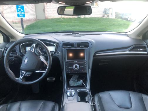 Photo 3 of 5 of 2017 Ford Fusion Titanium