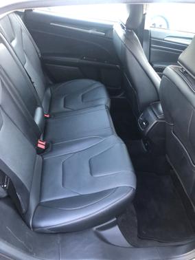 Photo 5 of 5 of 2017 Ford Fusion Titanium