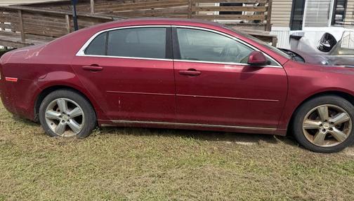 Red 2011 Chevrolet Malibu 1LT