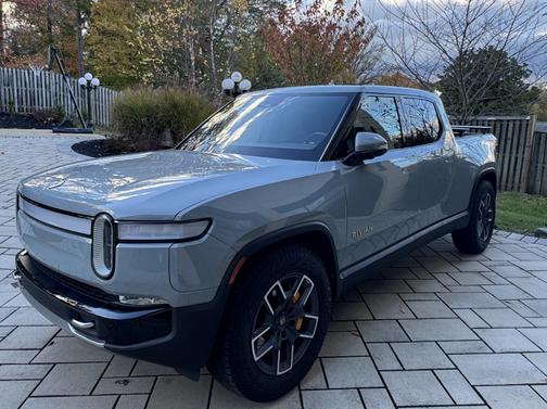 2023 Rivian R1T Launch Edition