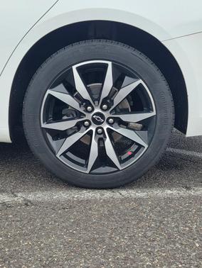 White 2024 Chevrolet Malibu RS
