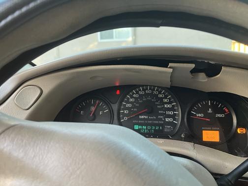 2002 Chevrolet Impala Base
