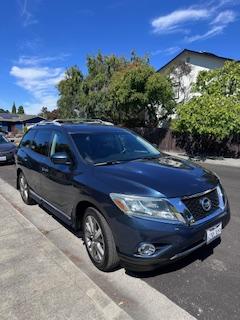 2013 Nissan Pathfinder Platinum