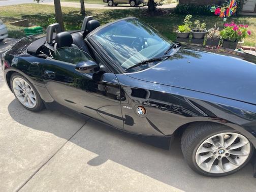 2003 BMW Z4 2.5i Roadster