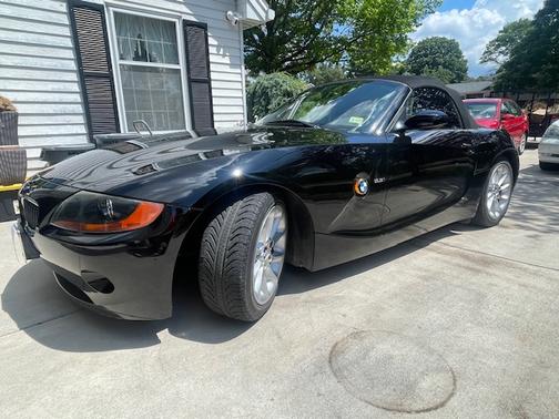 2003 BMW Z4 2.5i Roadster