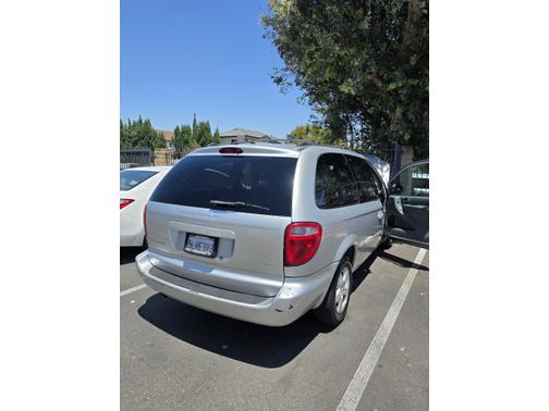 Gray 2005 Dodge Grand Caravan SXT
